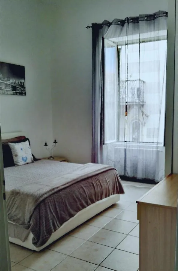 La Casa Sulla Piazzetta Apartment Albenga