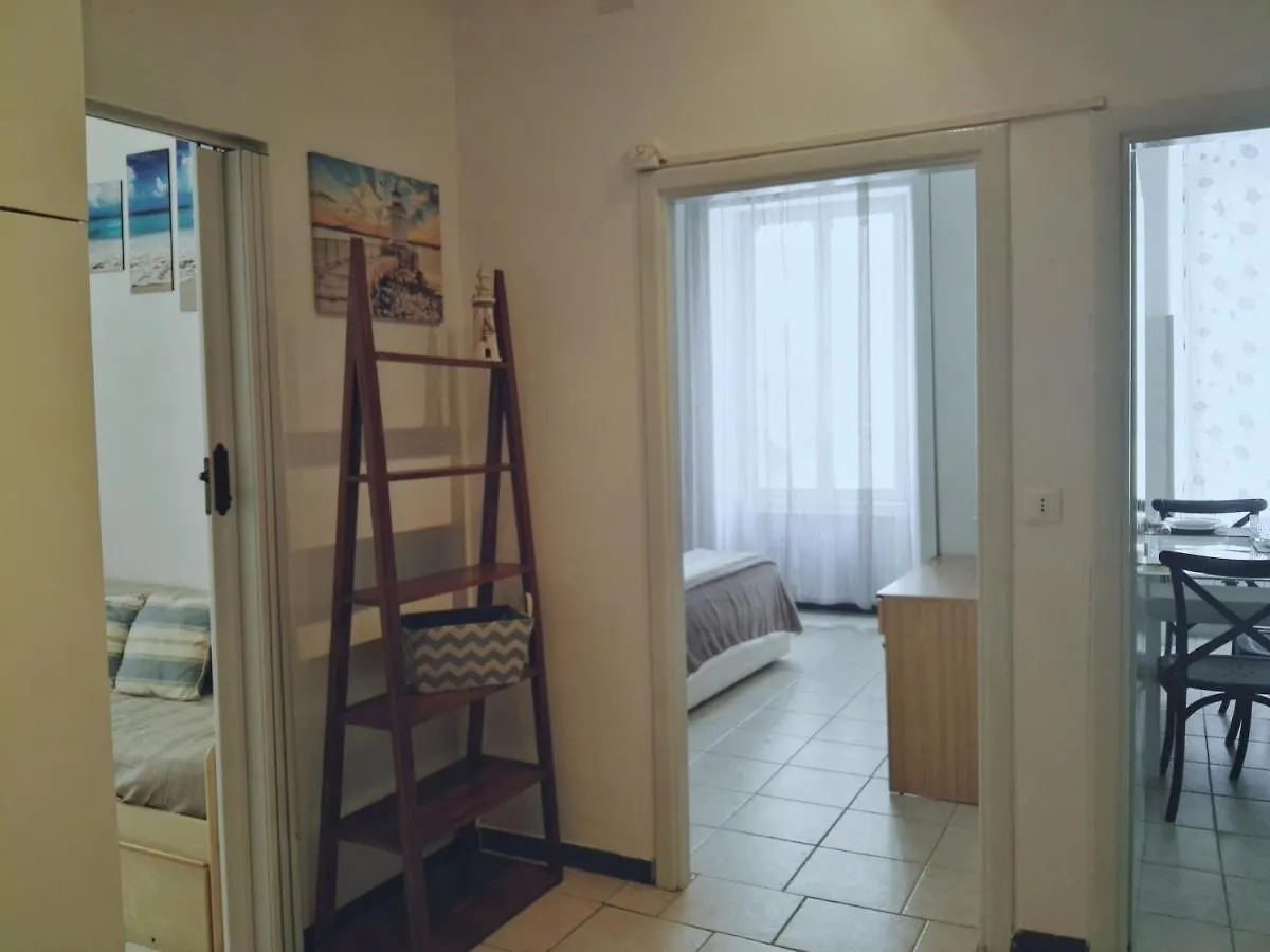 Appartamento La Casa Sulla Piazzetta Albenga Italia