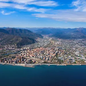 Casa Al Mare Di Vadino Albenga